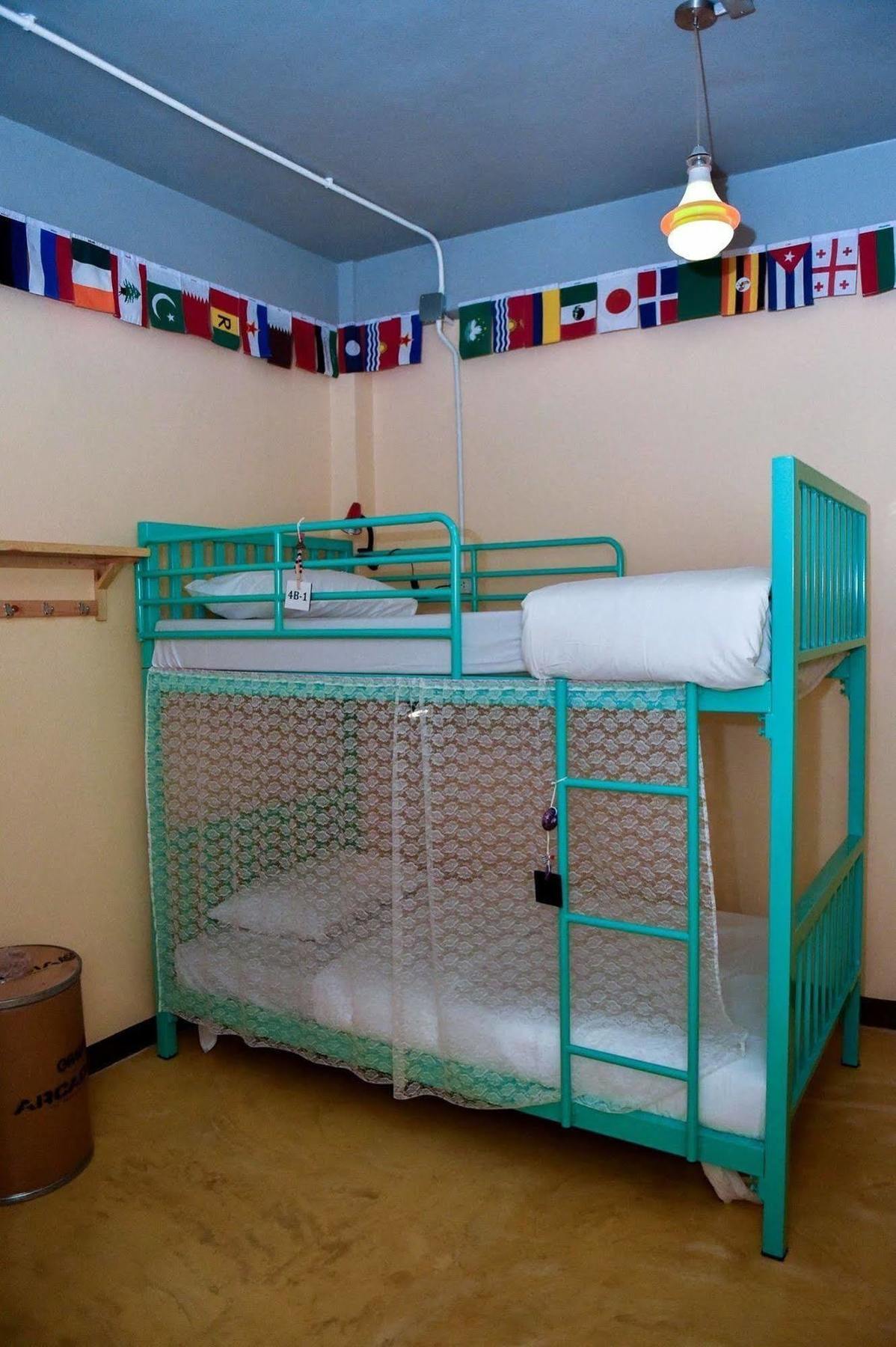 Dd Hostel Бангкок Экстерьер фото